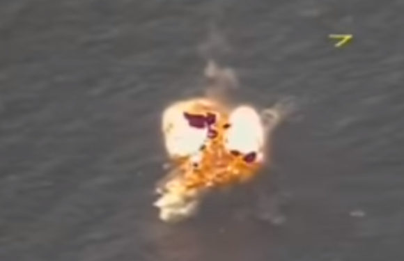 U OKVIRU VEŽBE: Ruski bombarder potopio brod (VIDEO)