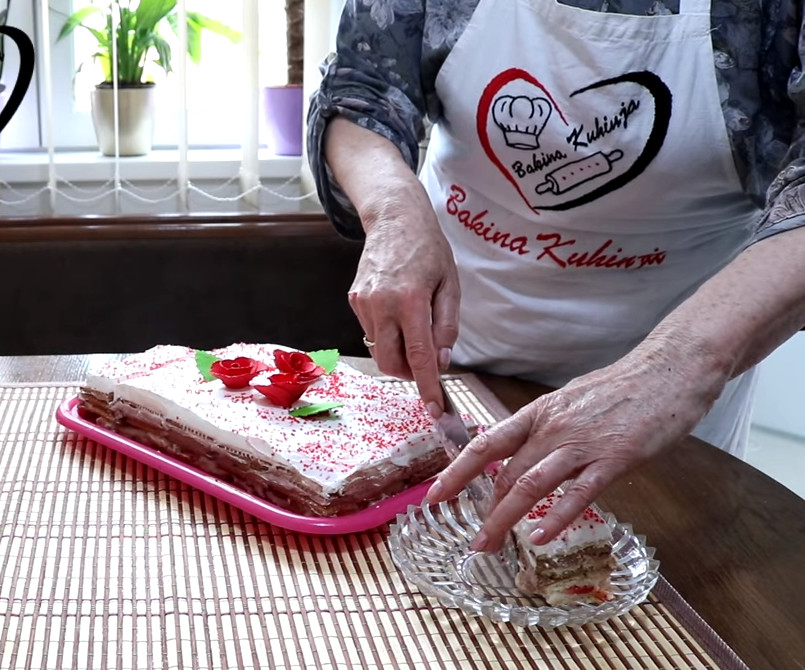 VAŠA INSPIRACIJA: Voćna keks torta (VIDEO)